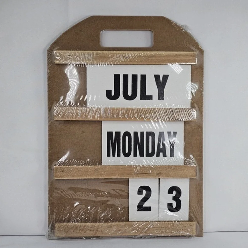 New Wooden Farm Perpetual Calendar Interchangeable Pieces Farmhouse Decor